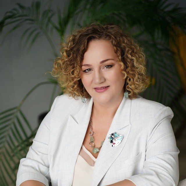 Елена Керер